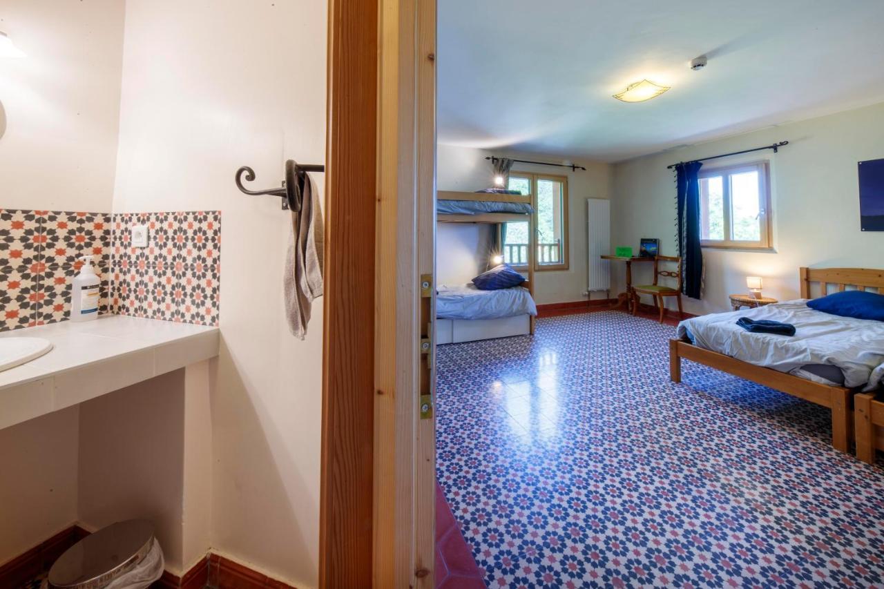Eco-Hotel Et Yourtes Du Mercantour Guillaumes Exteriör bild